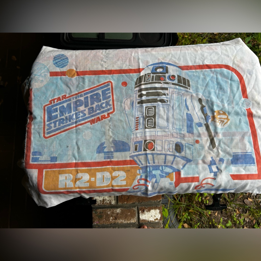Vintage Star Wars The Empire Strikes Back R2-D2 / CP30 Pillow Case